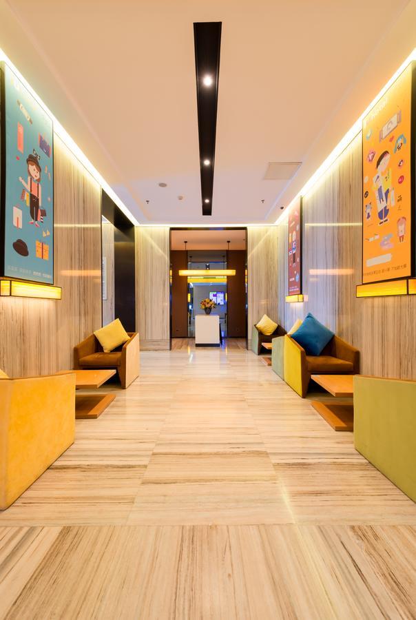 Iu Hotel Zhanjiang Haibin Avenue Xinhaimingchen מראה חיצוני תמונה