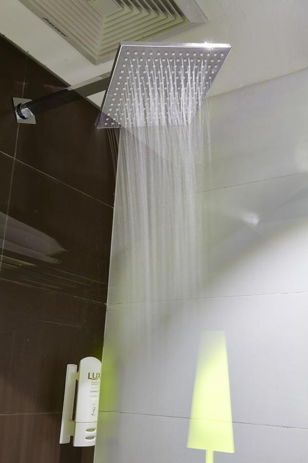 Iu Hotel Zhanjiang Haibin Avenue Xinhaimingchen מראה חיצוני תמונה